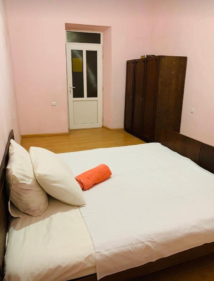 Infinity Hostel & Tour Jerevan Eksteriør bilde